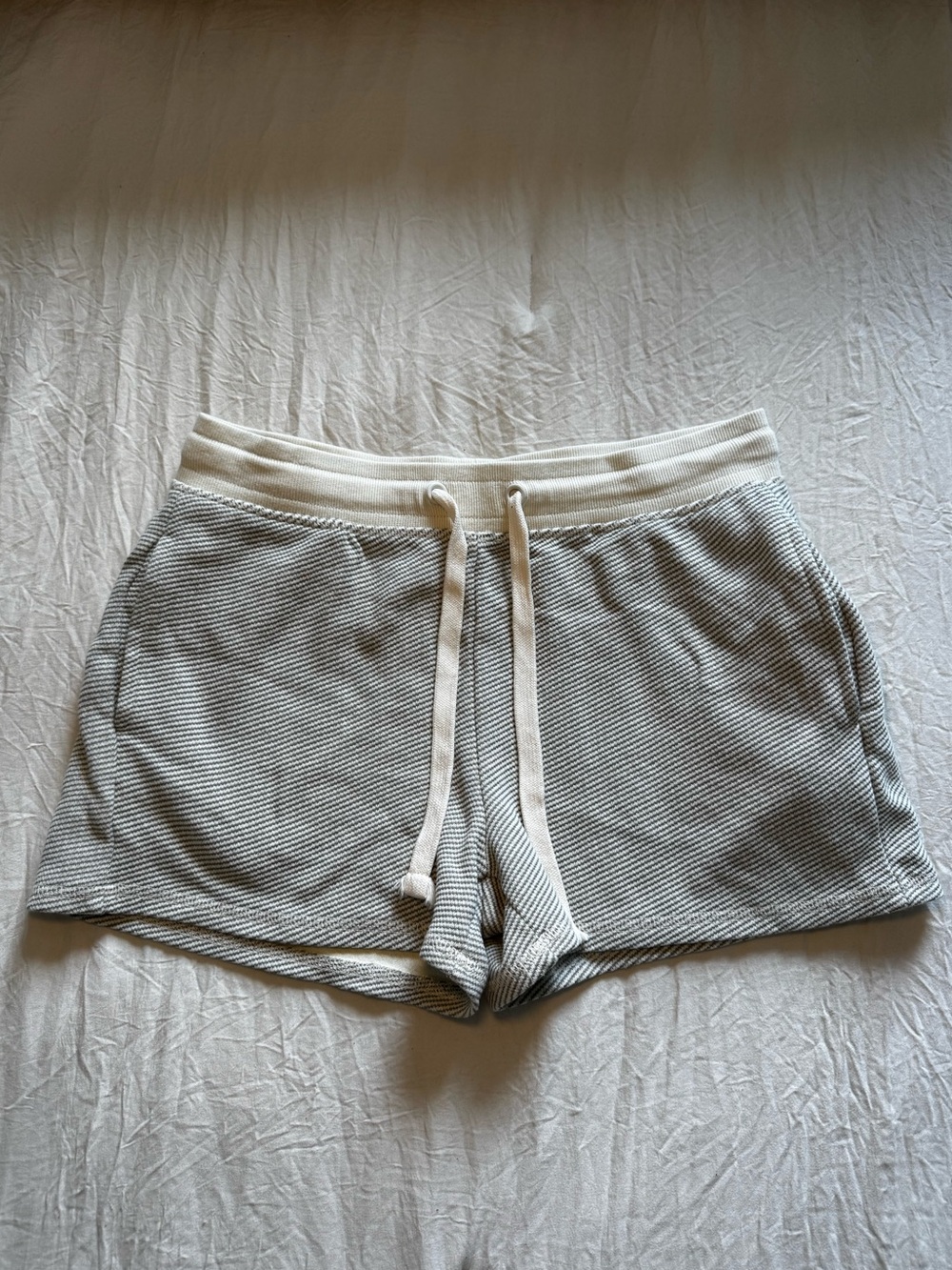 drawstring shorts